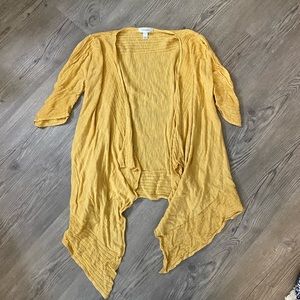 Short sleeve cardigan